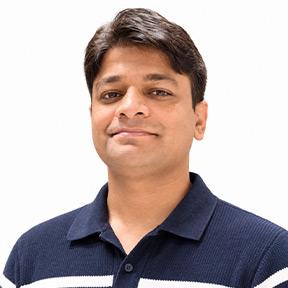 lums employee profile image